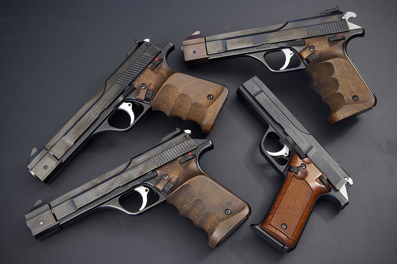 Benelli B76 Technical Specifications and Dimensions