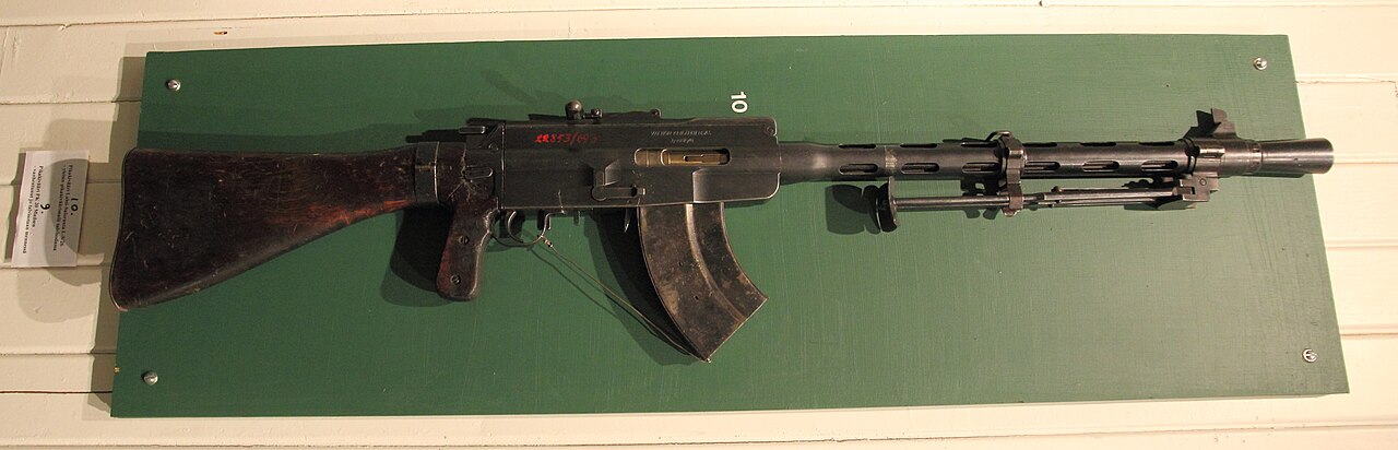 Lahti-Saloranta M/26 Technical Specifications and Dimensions