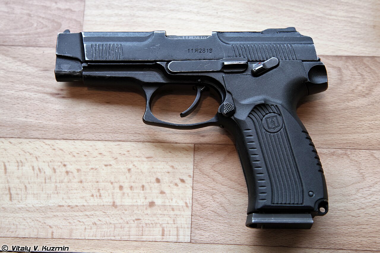 MP-443 Grach Technical Specifications and Dimensions